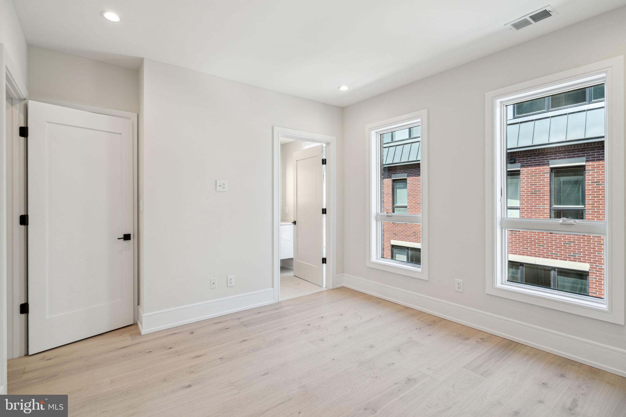 PACKER PARK - Residential