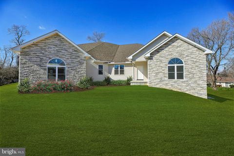 8325 GROVE ANGLE ROAD ELLICOTT CITY MD 21043
