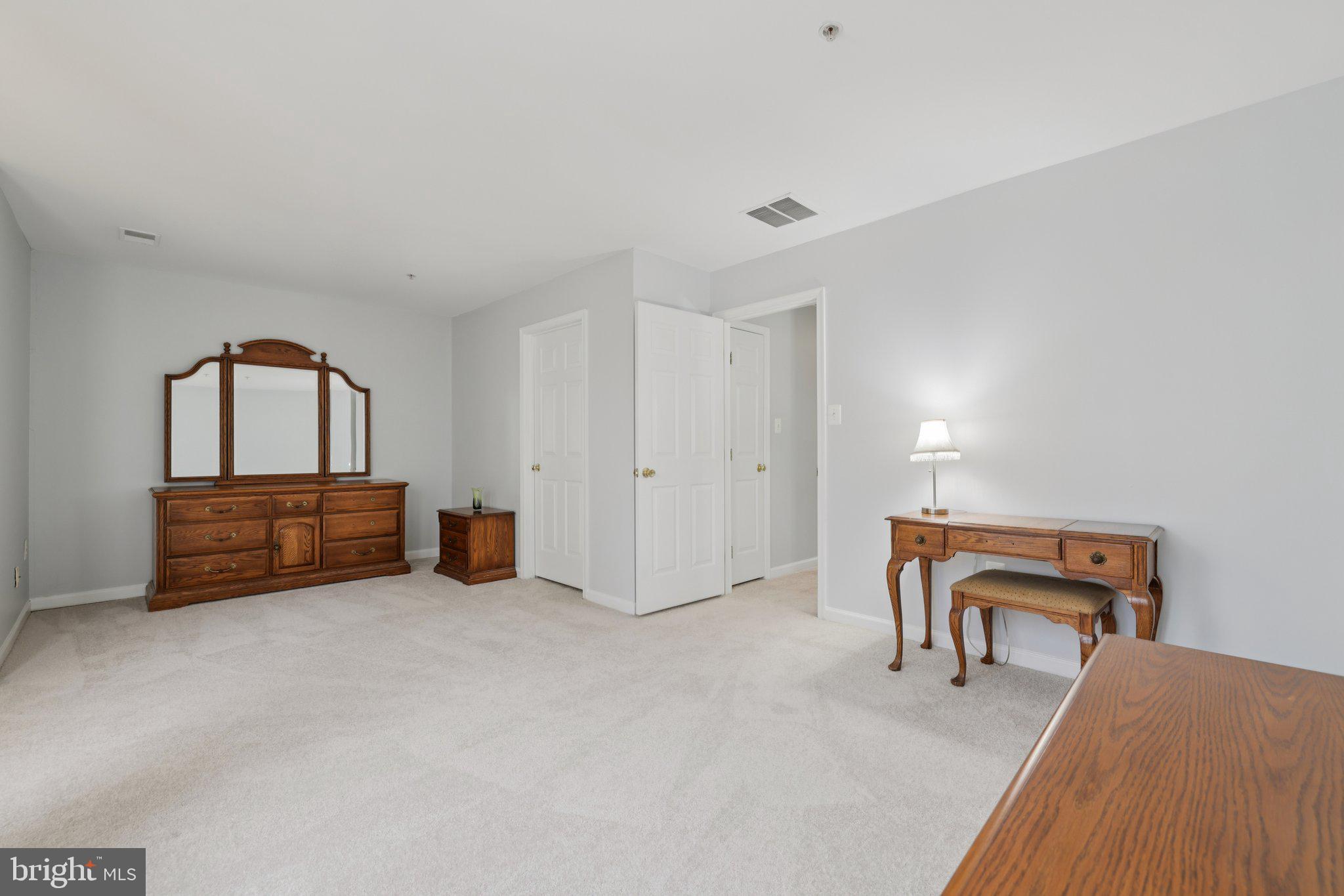 VILLAGES OF URBANA - Residential