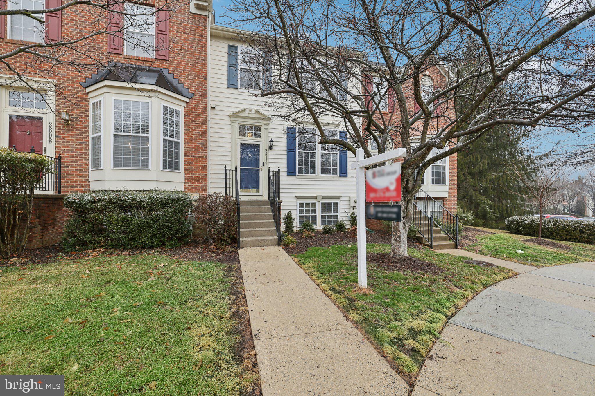 VILLAGES OF URBANA - Residential