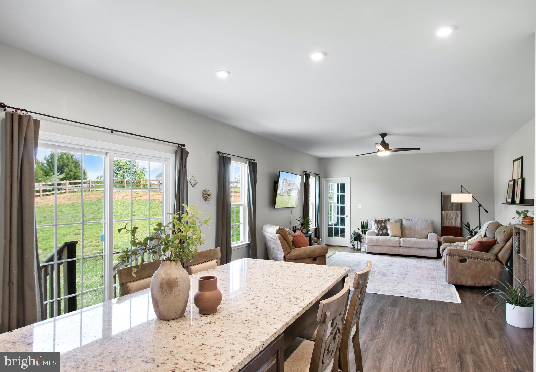 NORTH RIDGE ESTATES - Residential