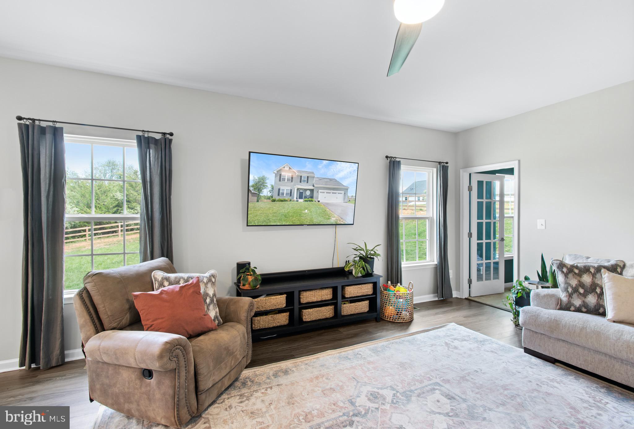 NORTH RIDGE ESTATES - Residential