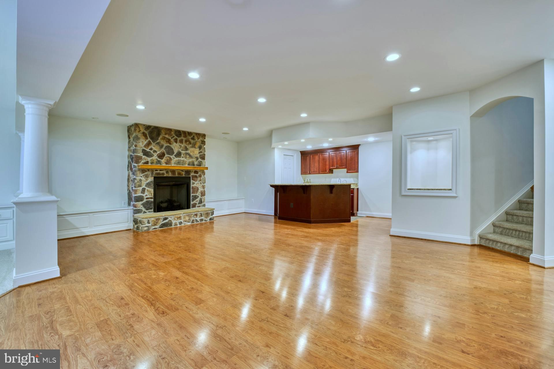 BEACON HILL - Residential