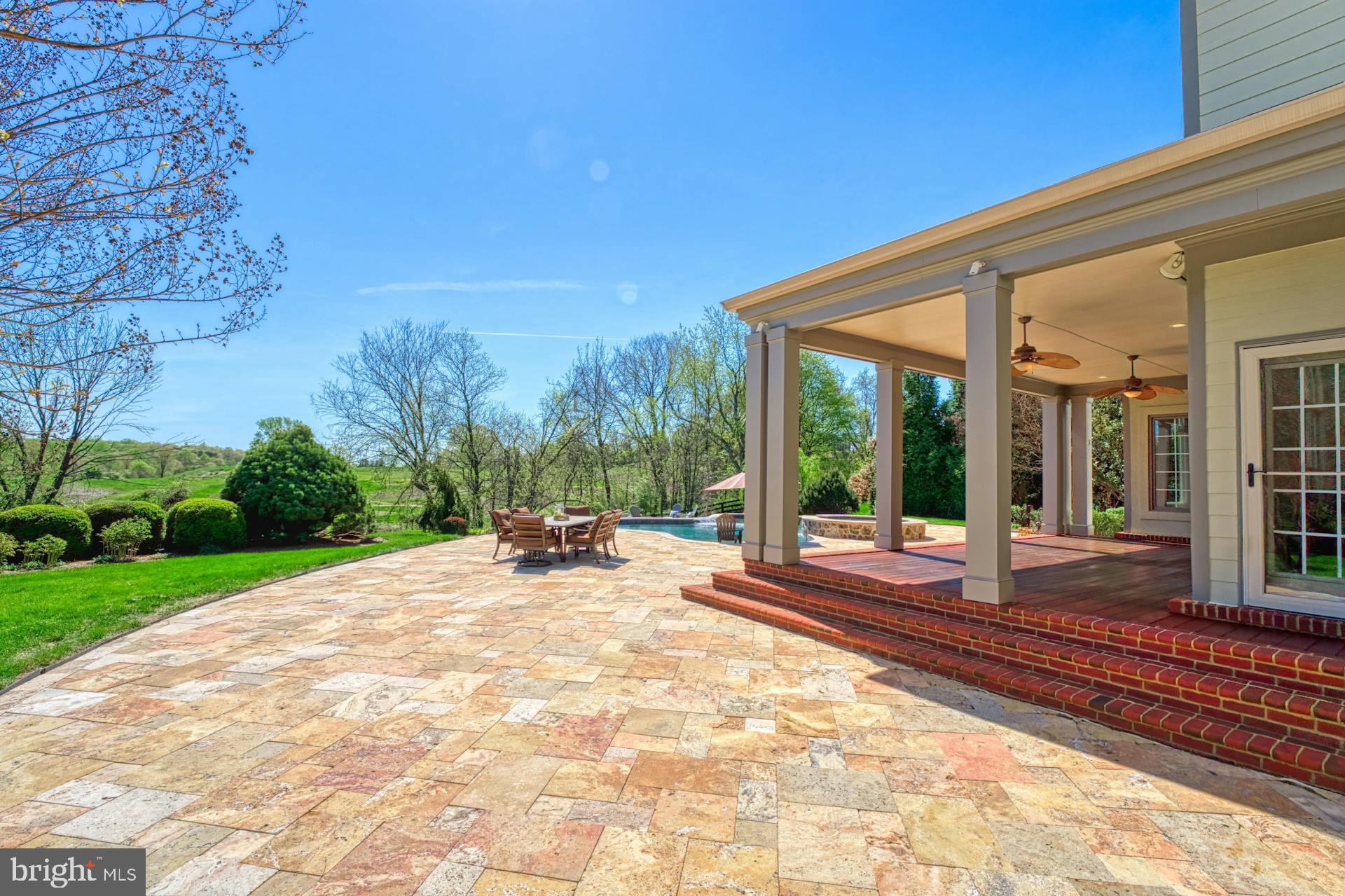 BEACON HILL - Residential