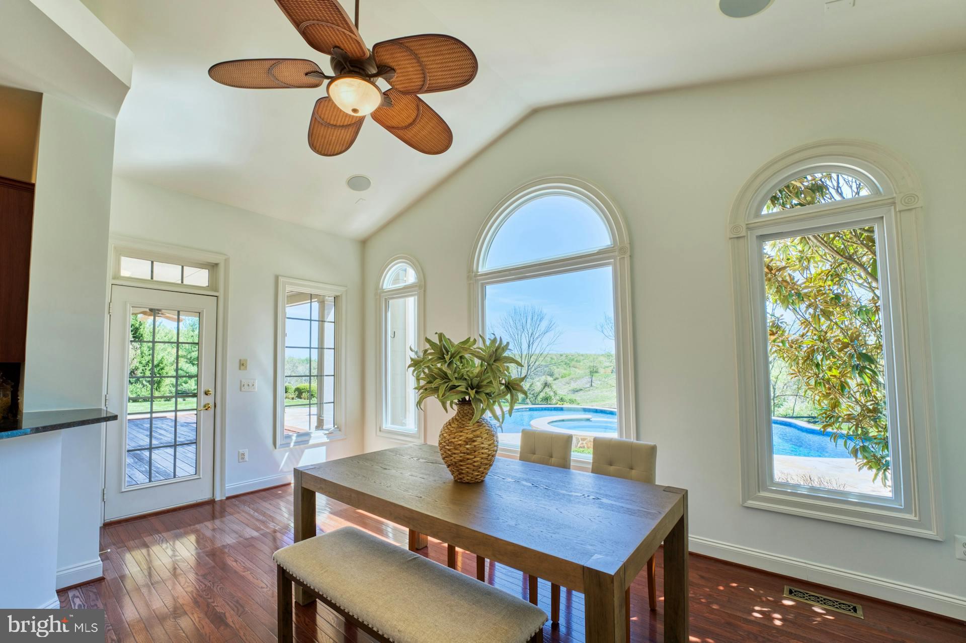 BEACON HILL - Residential