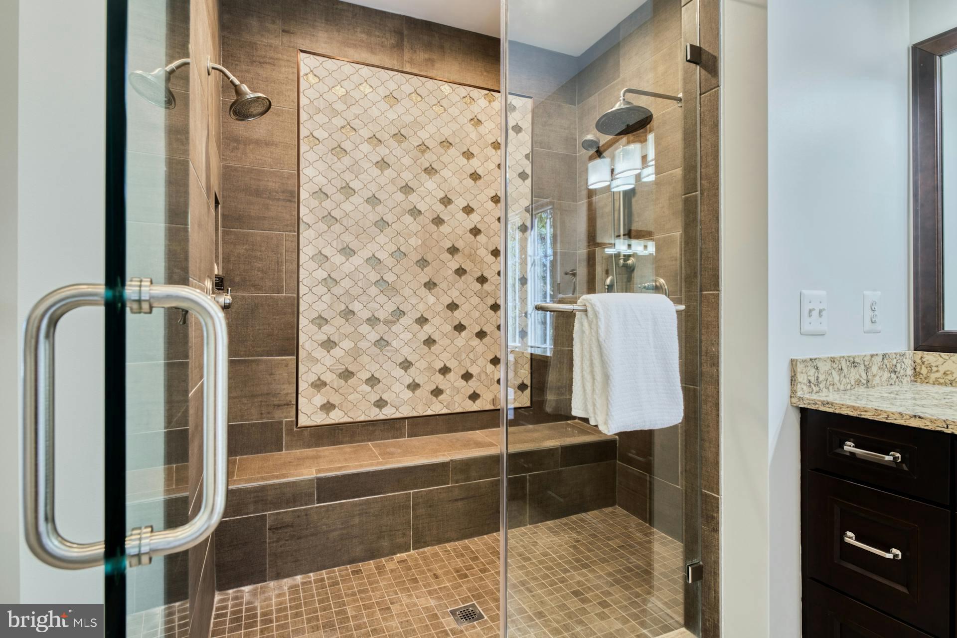 BEACON HILL - Residential