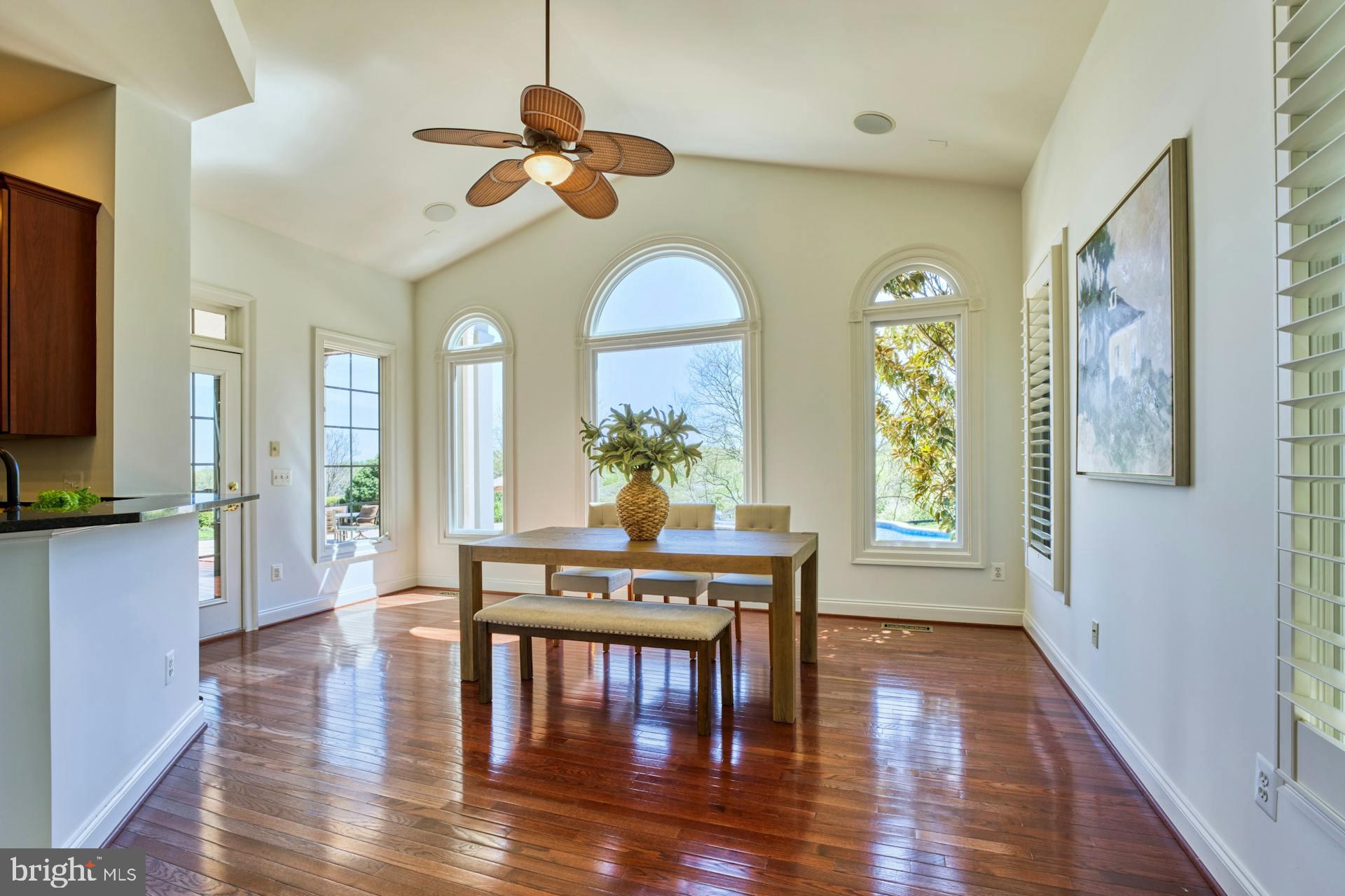 BEACON HILL - Residential