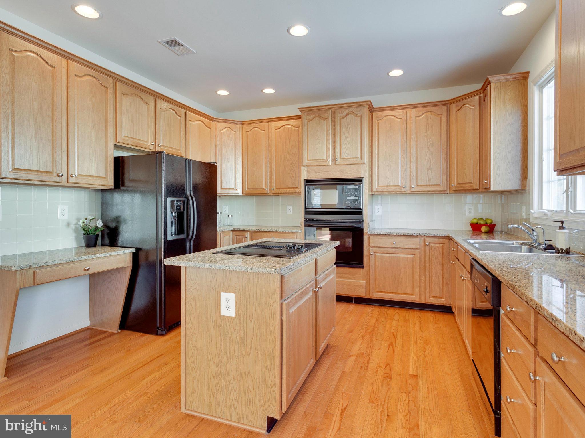 DOMINION VALLEY COUNTRY CLUB - Residential