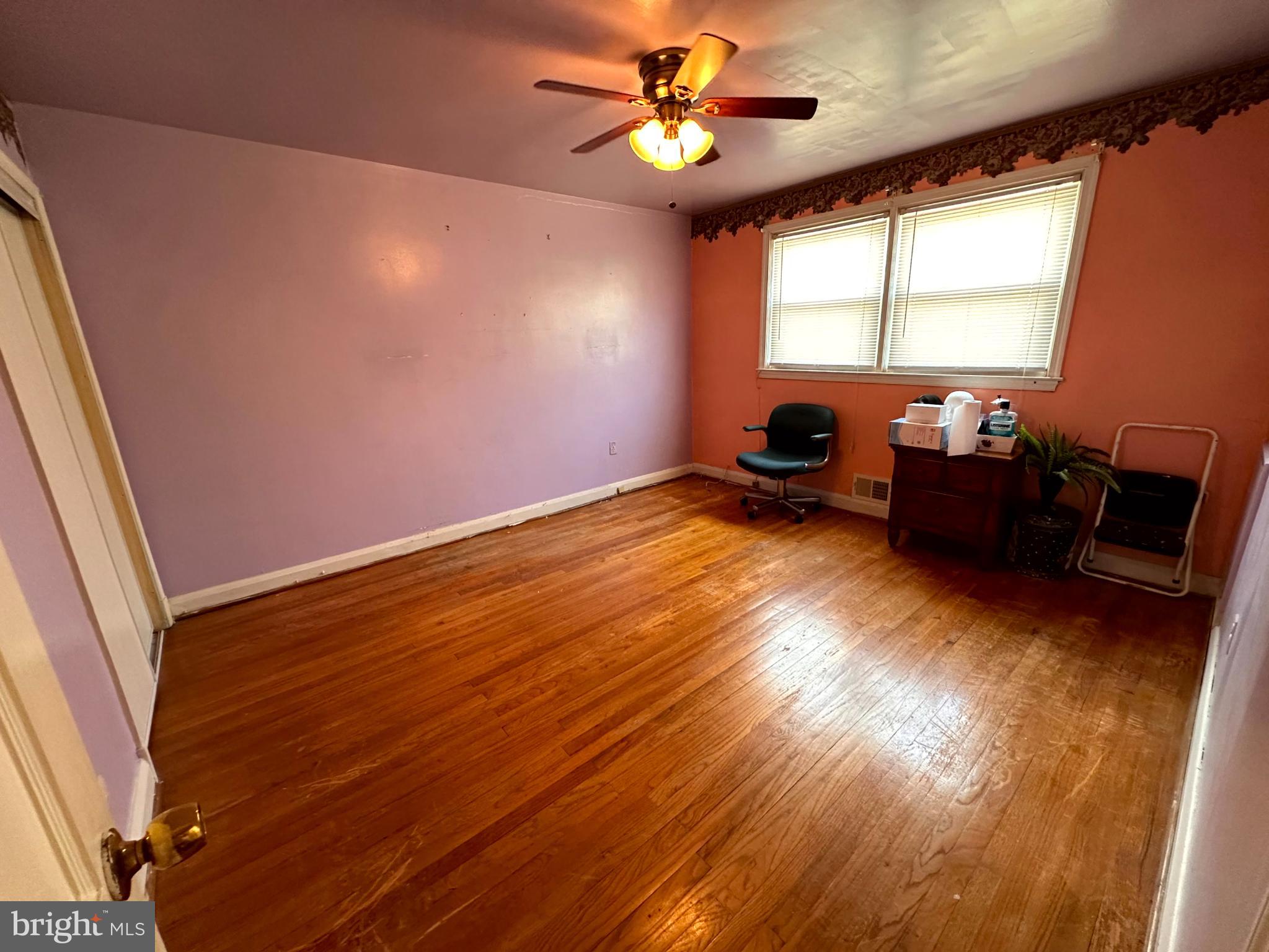 4924 ABERDEEN AVENUE