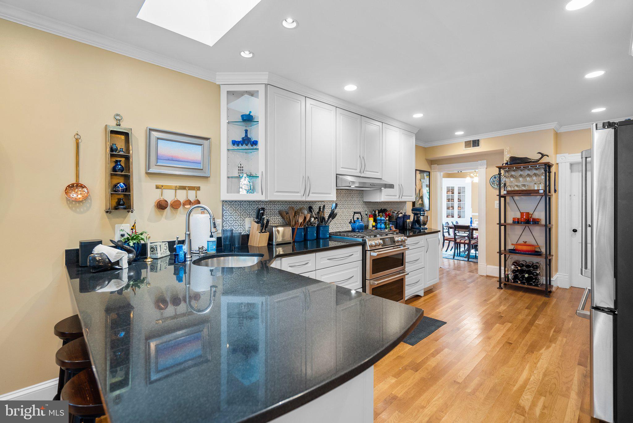 KENSINGTON - Residential