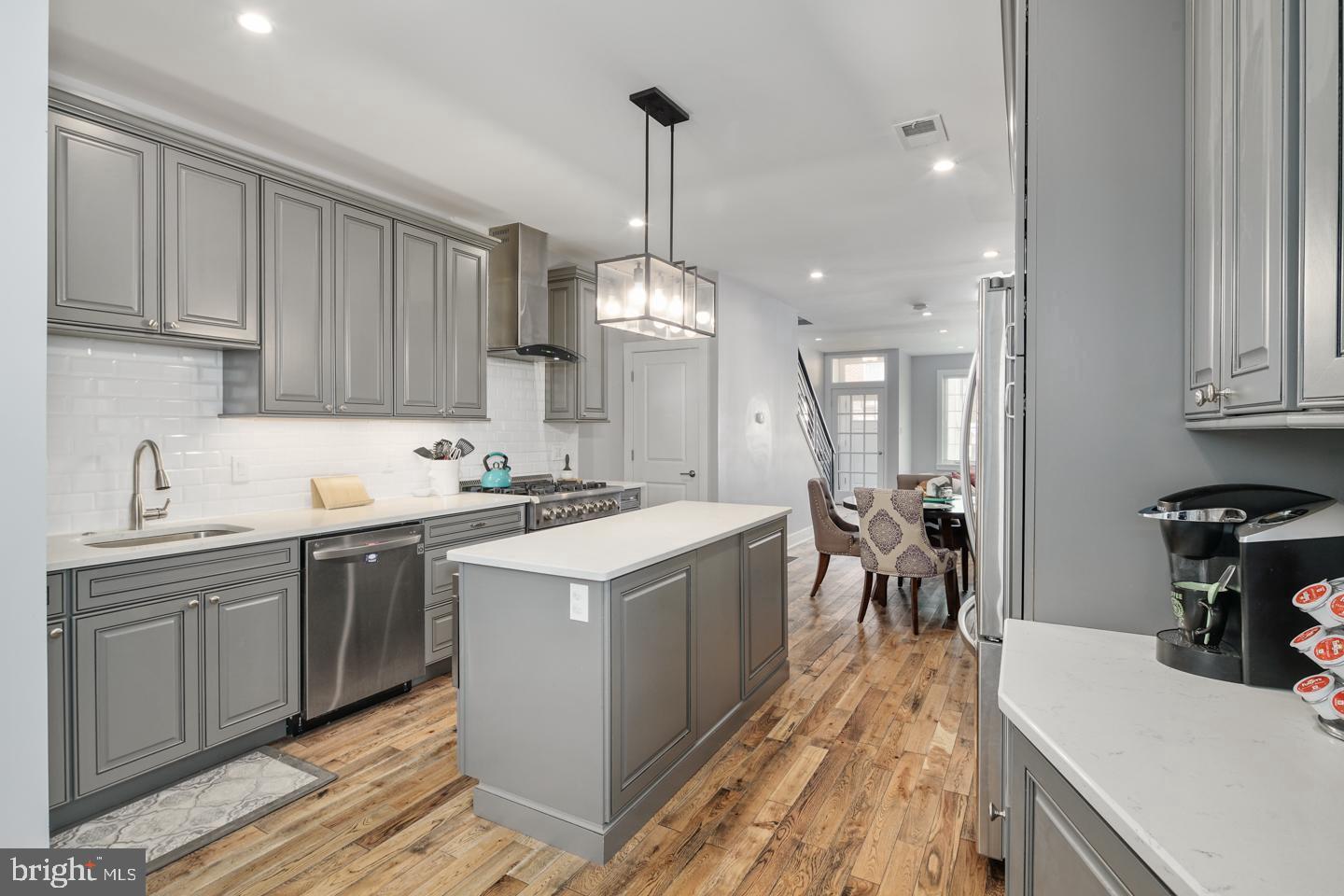 GRADUATE HOSPITAL - Residential Lease