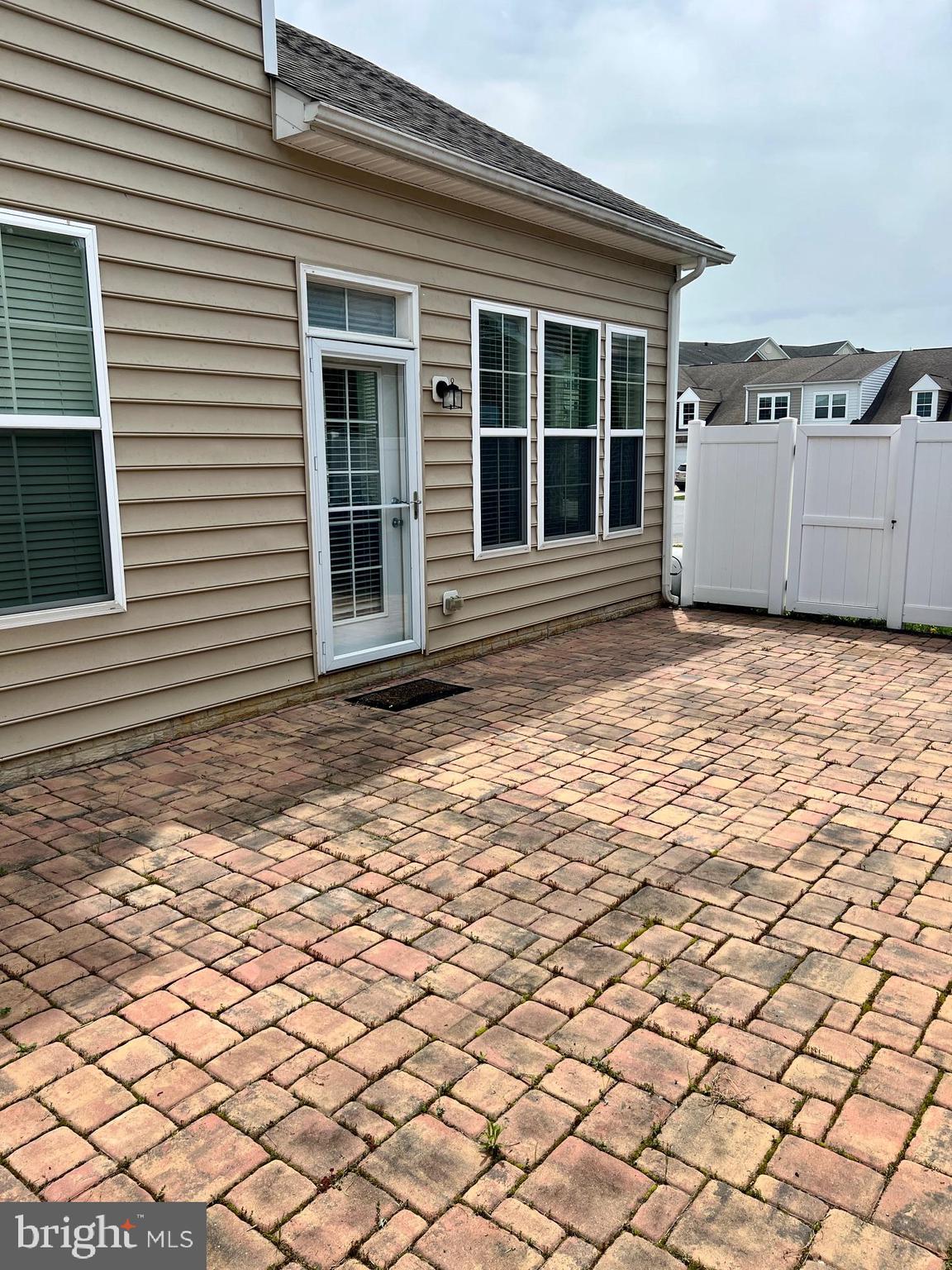 ROSEWOOD VILLAGE - Residential Lease