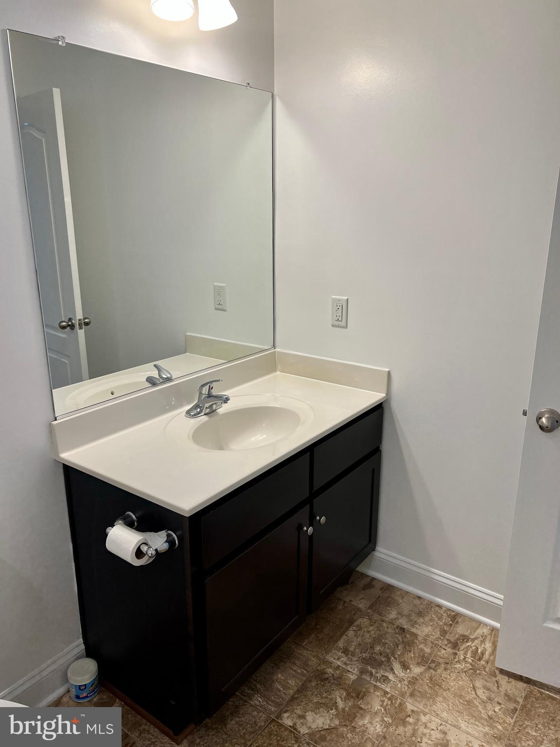 ROSEWOOD VILLAGE - Residential Lease