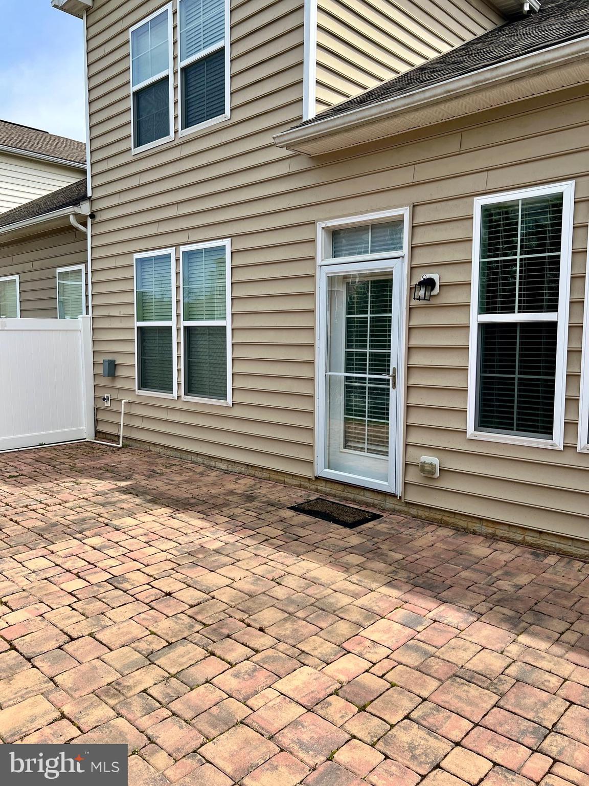 ROSEWOOD VILLAGE - Residential Lease