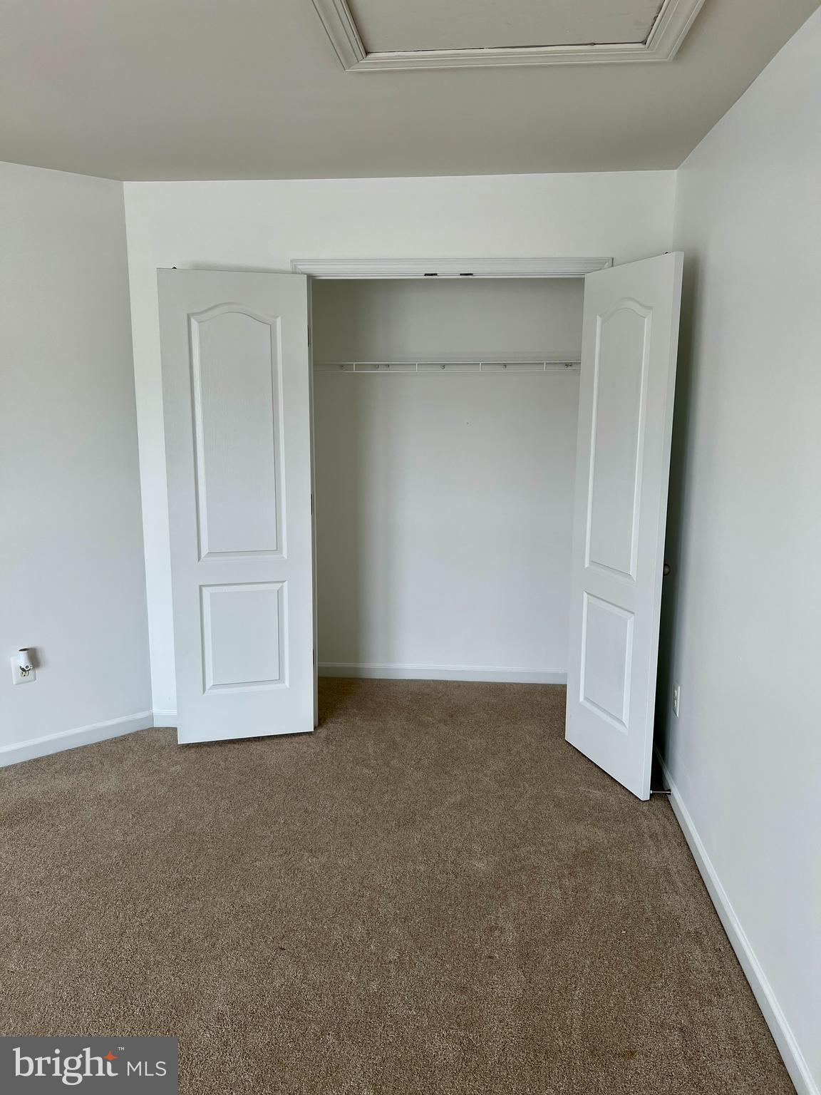 ROSEWOOD VILLAGE - Residential Lease