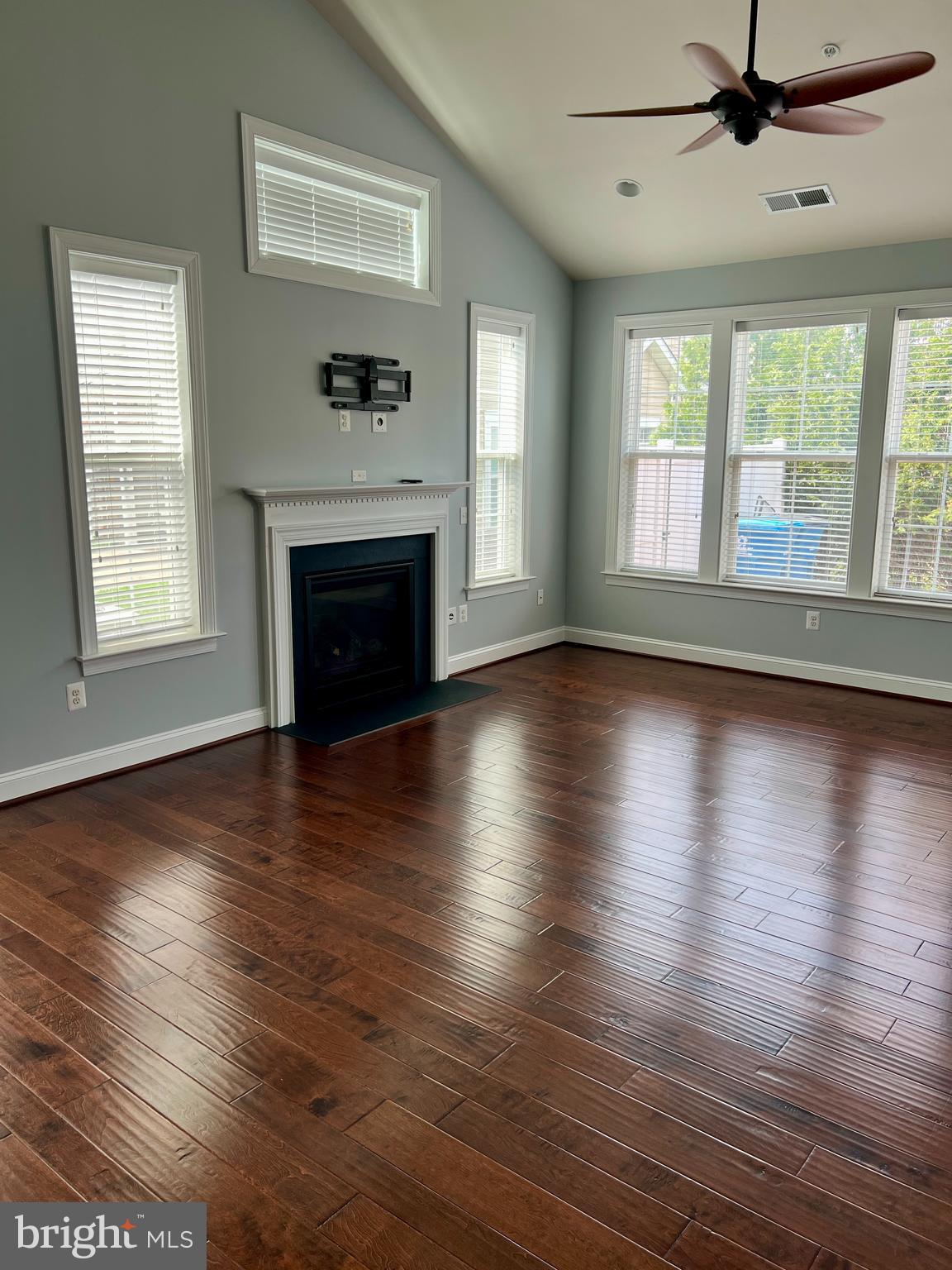 ROSEWOOD VILLAGE - Residential Lease