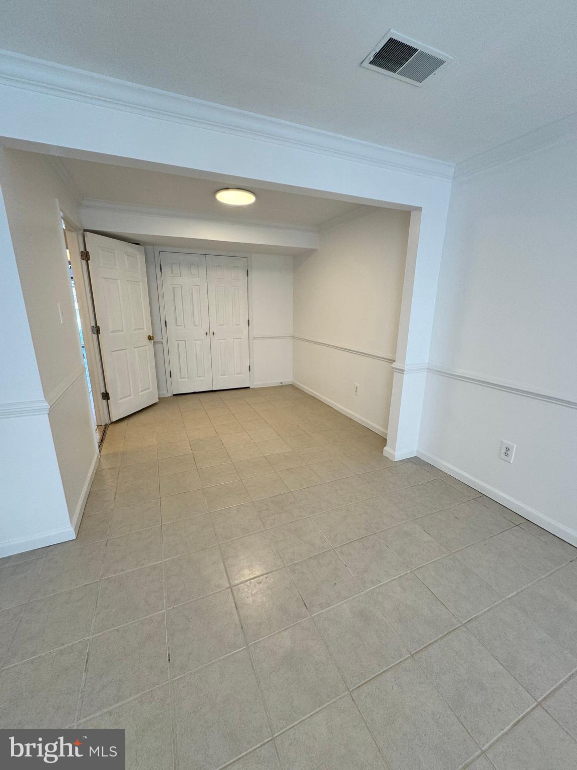 SALEM FIELDS - Residential Lease