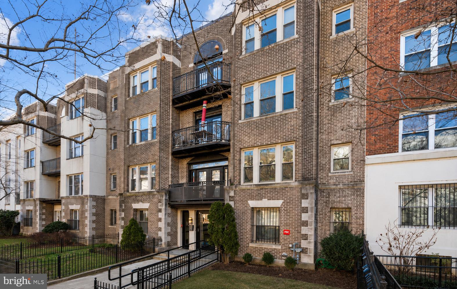 1440 COLUMBIA ROAD NW 306