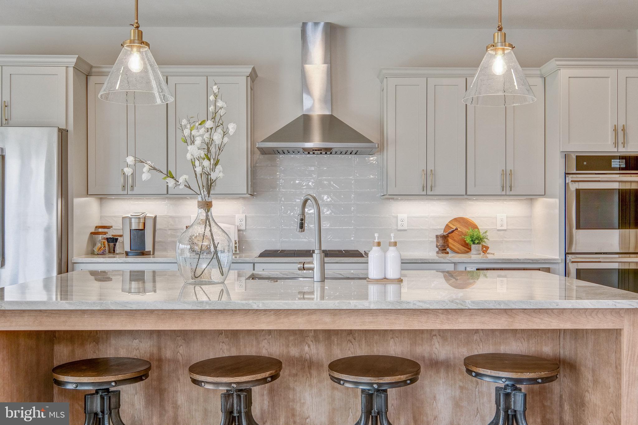 CEDAR VIEW - Residential