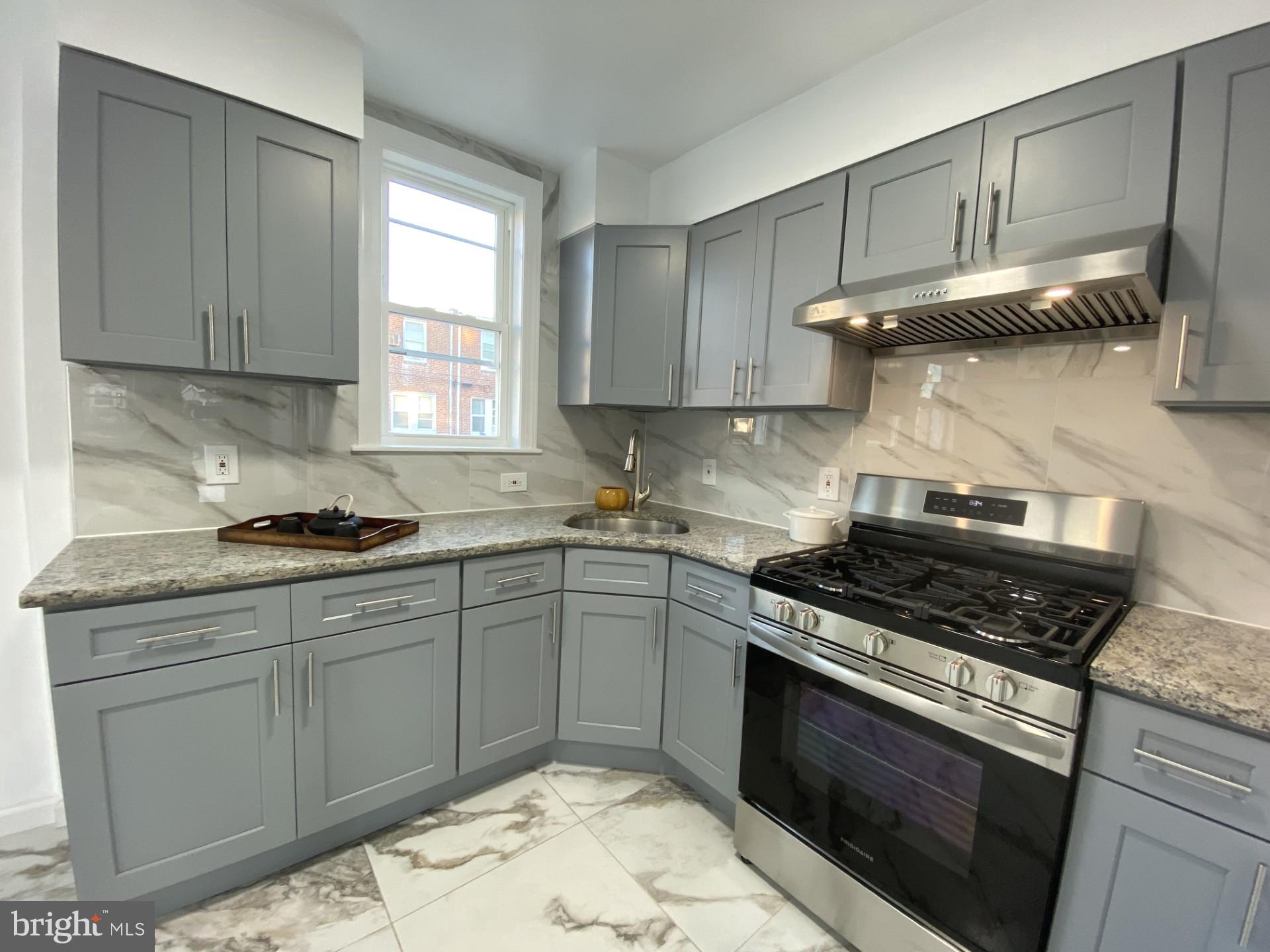 CASTOR GARDENS - Residential