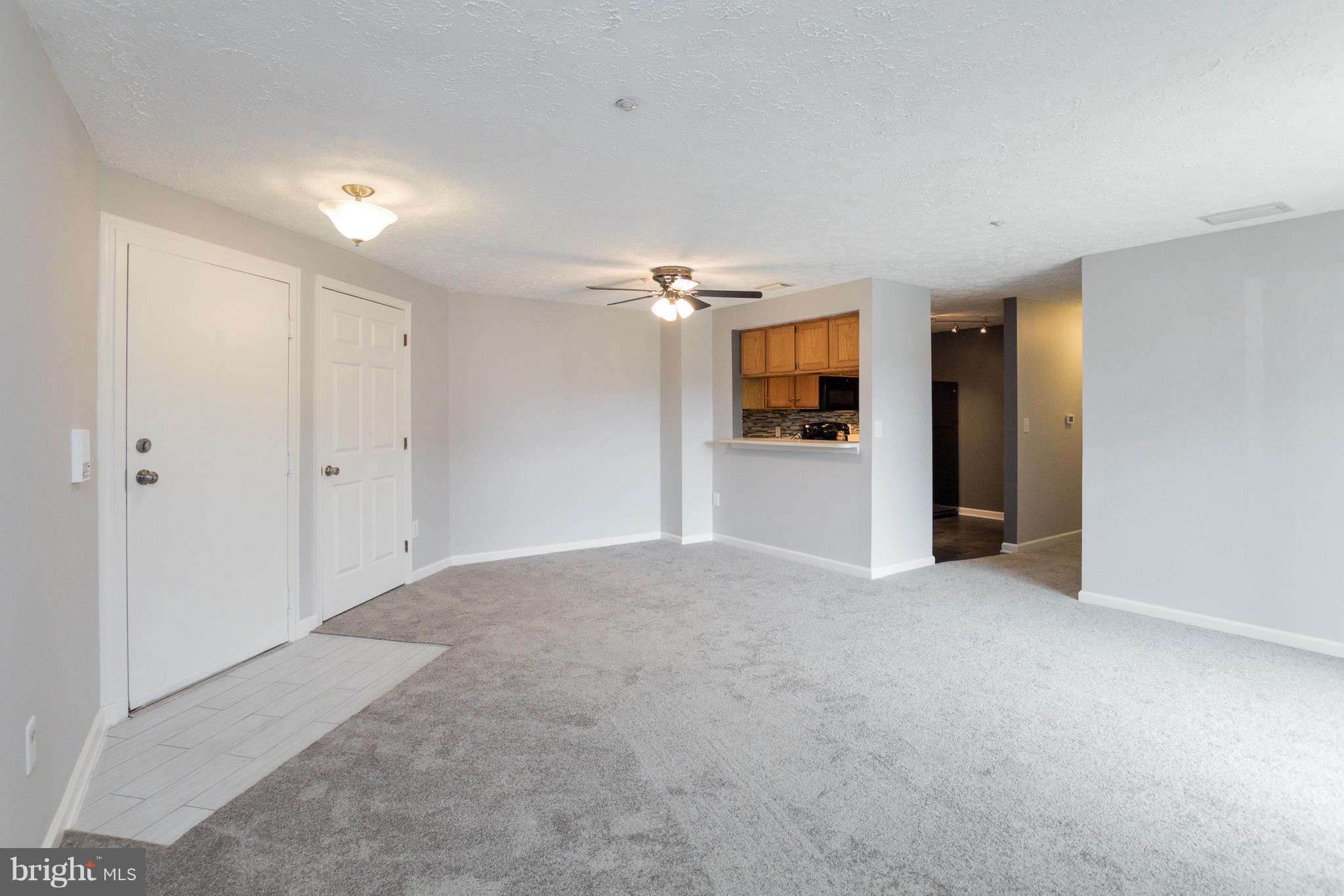 LAUREL WOODS - Residential