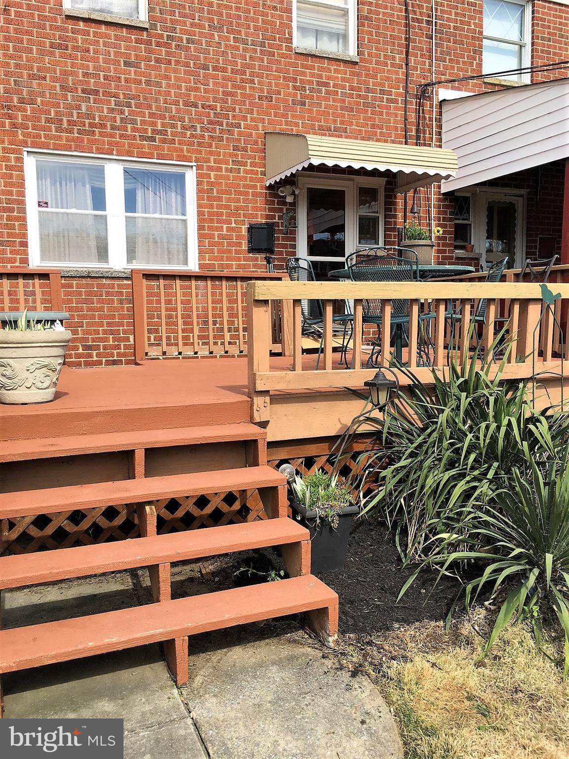 FOX RIDGE MANOR - Residential