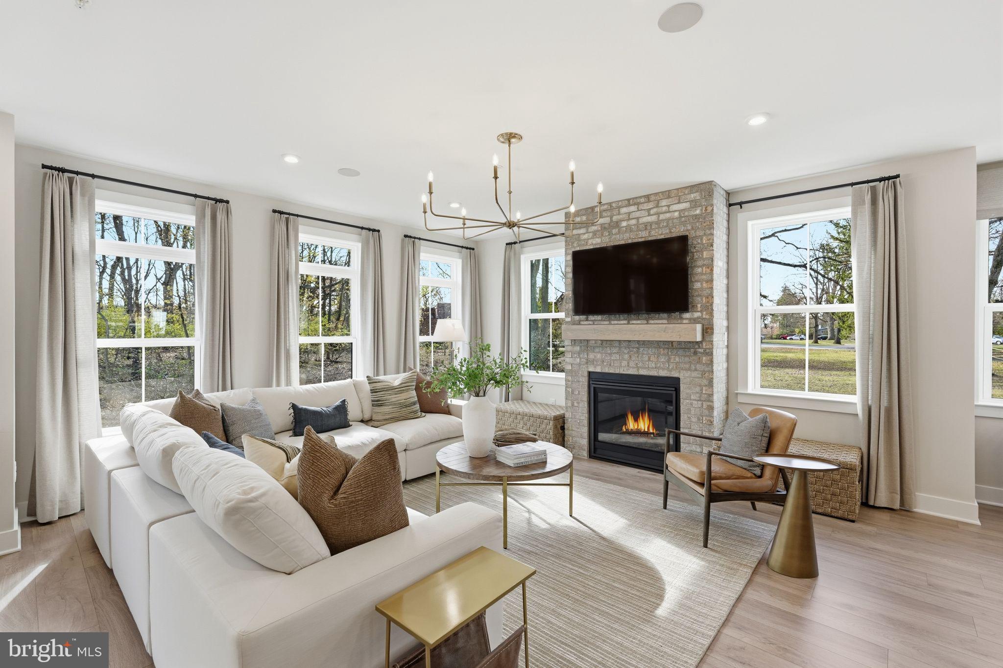 TOWNS AT PENNYBROOK - Residential