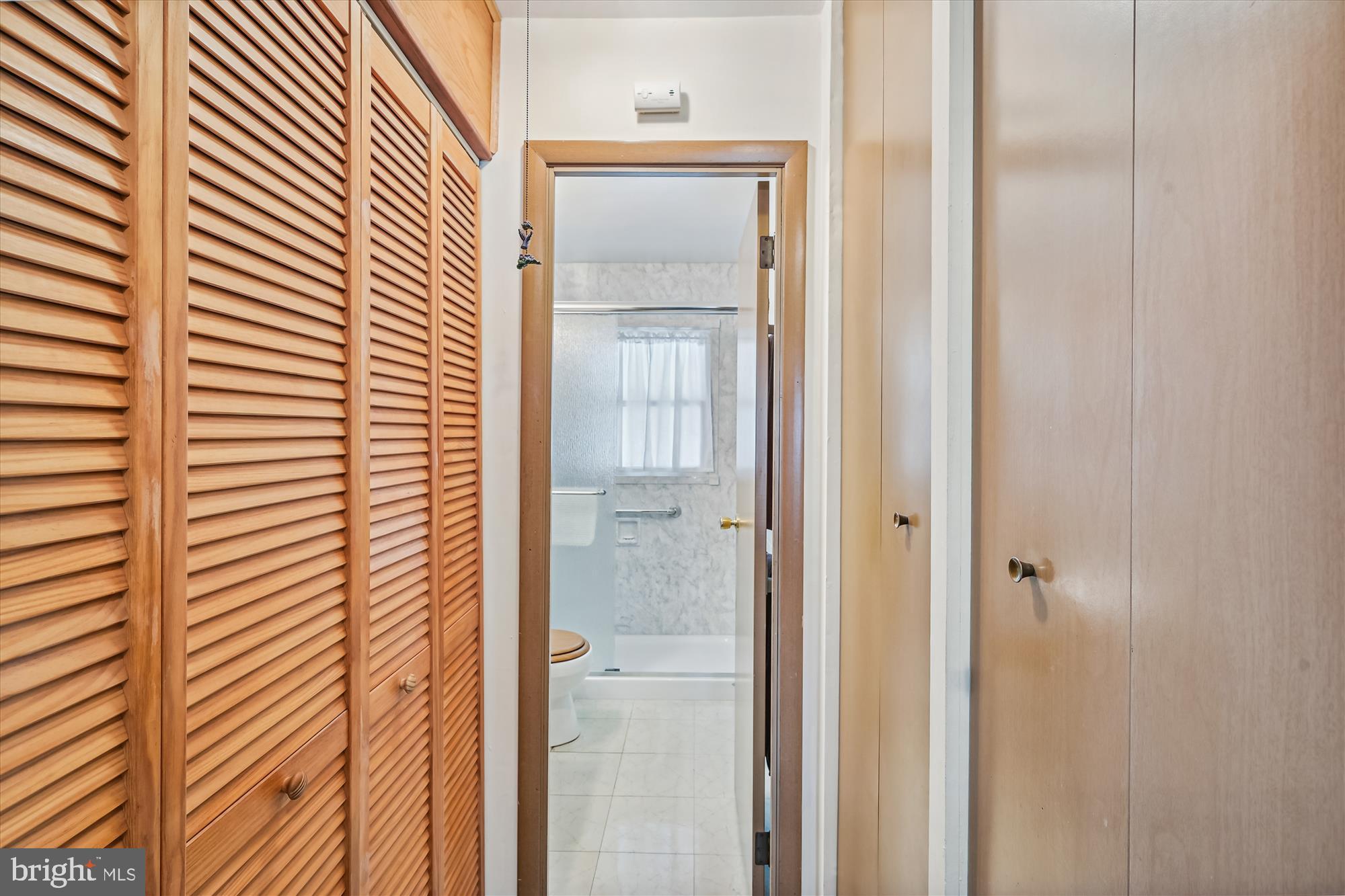 SUBURBIA - Residential