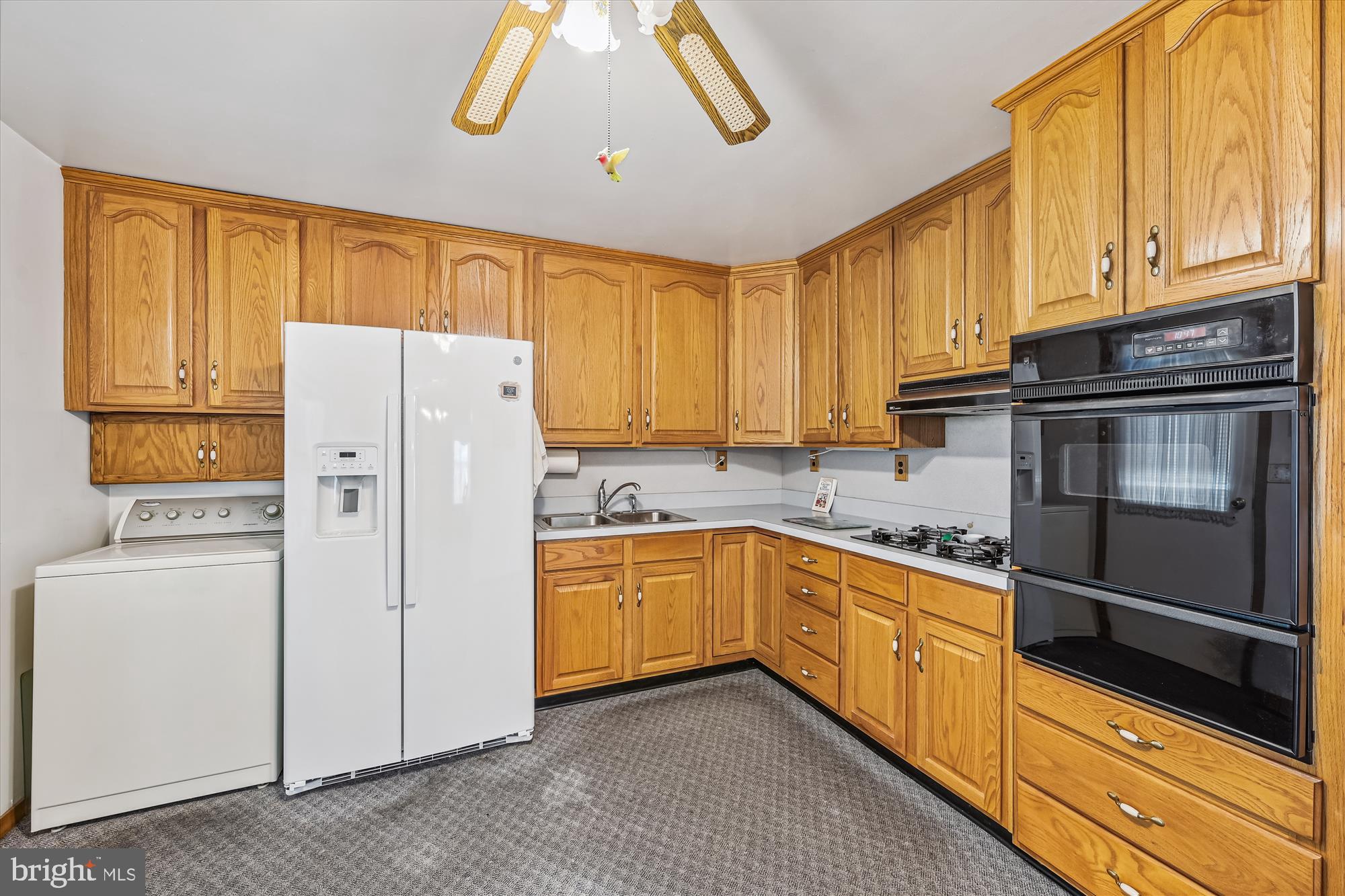 SUBURBIA - Residential