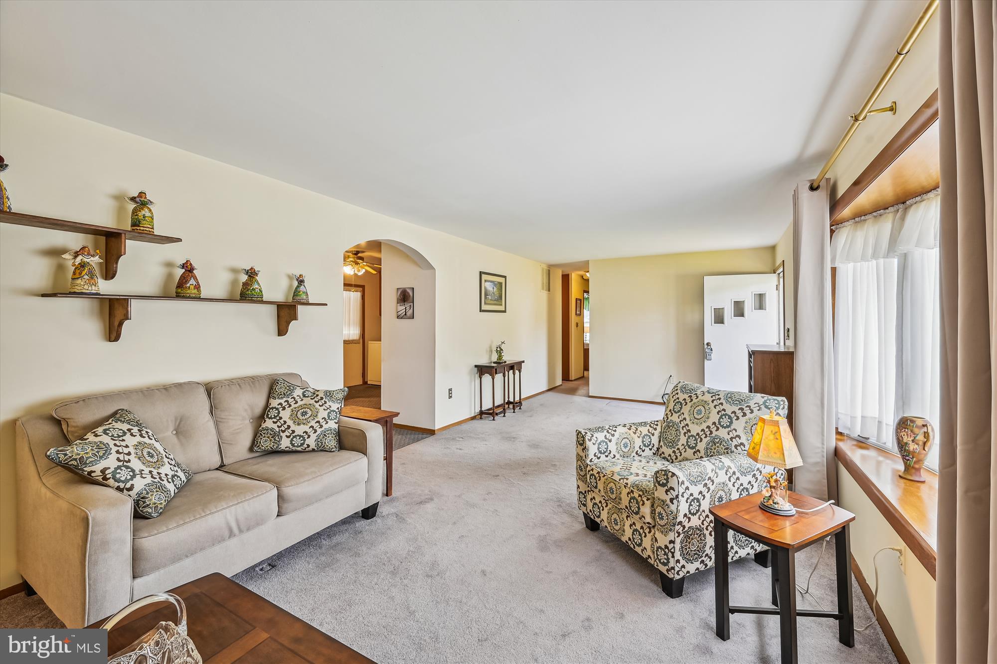 SUBURBIA - Residential