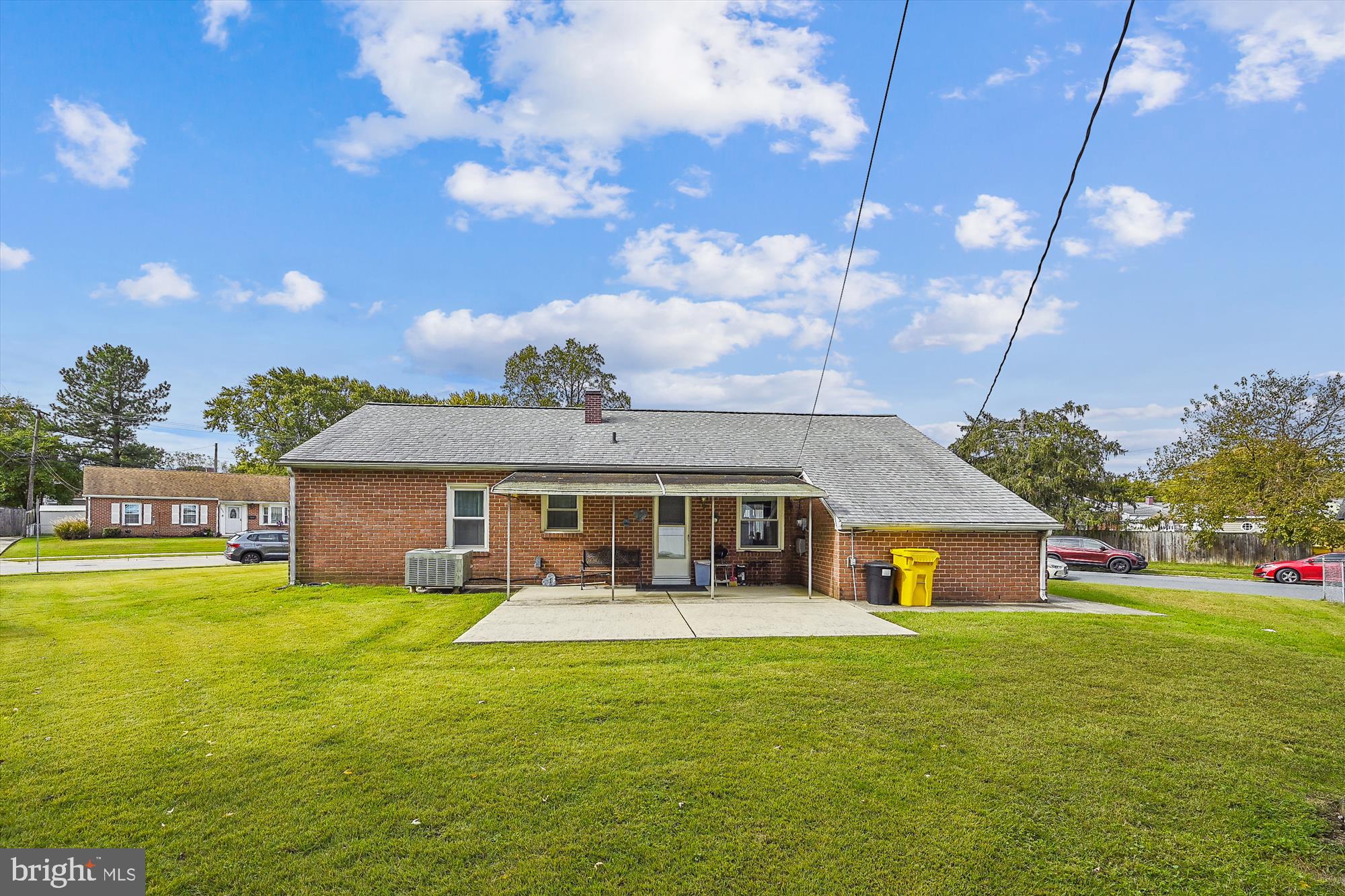 SUBURBIA - Residential