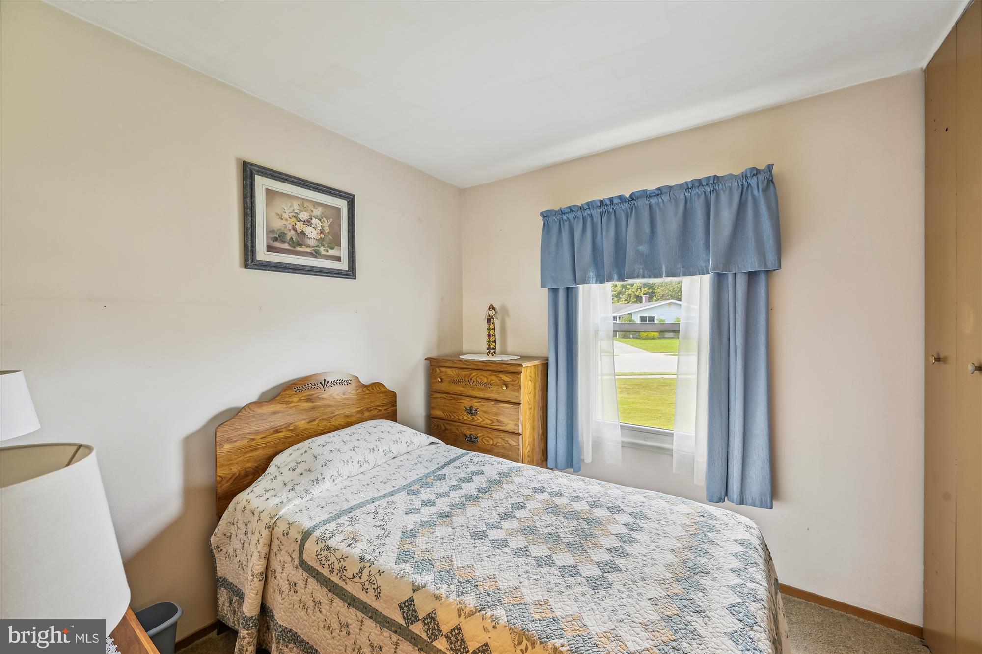 SUBURBIA - Residential