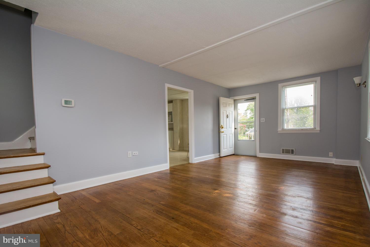 HILLENDALE PARK - Residential