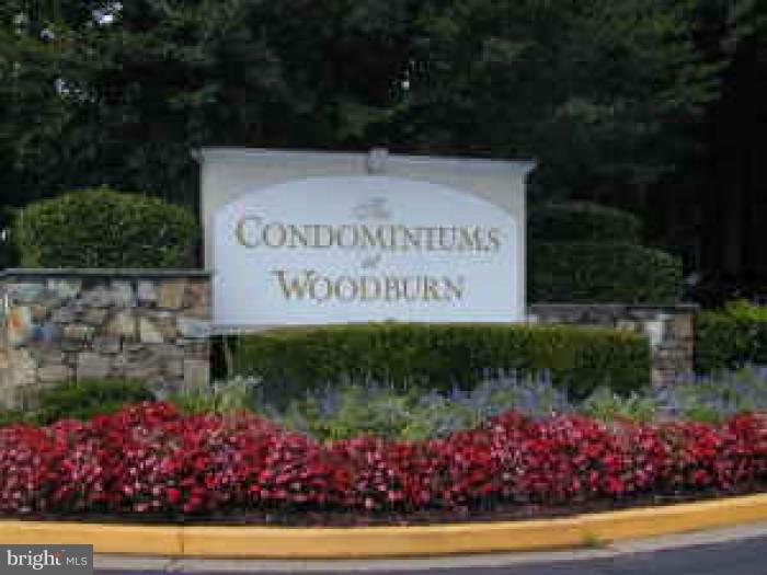 WOODBURN VILLAGE - Residential