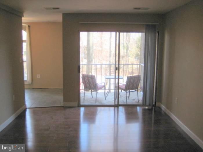 WOODBURN VILLAGE - Residential