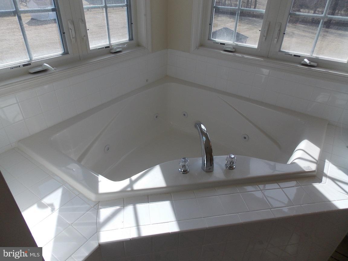 AMBERFIELD - Residential