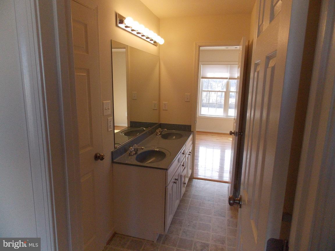 AMBERFIELD - Residential