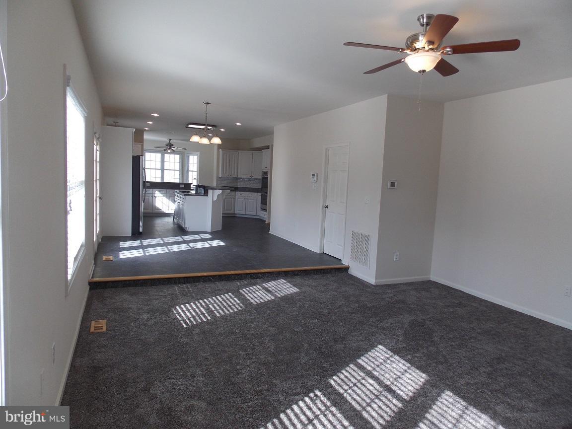 AMBERFIELD - Residential