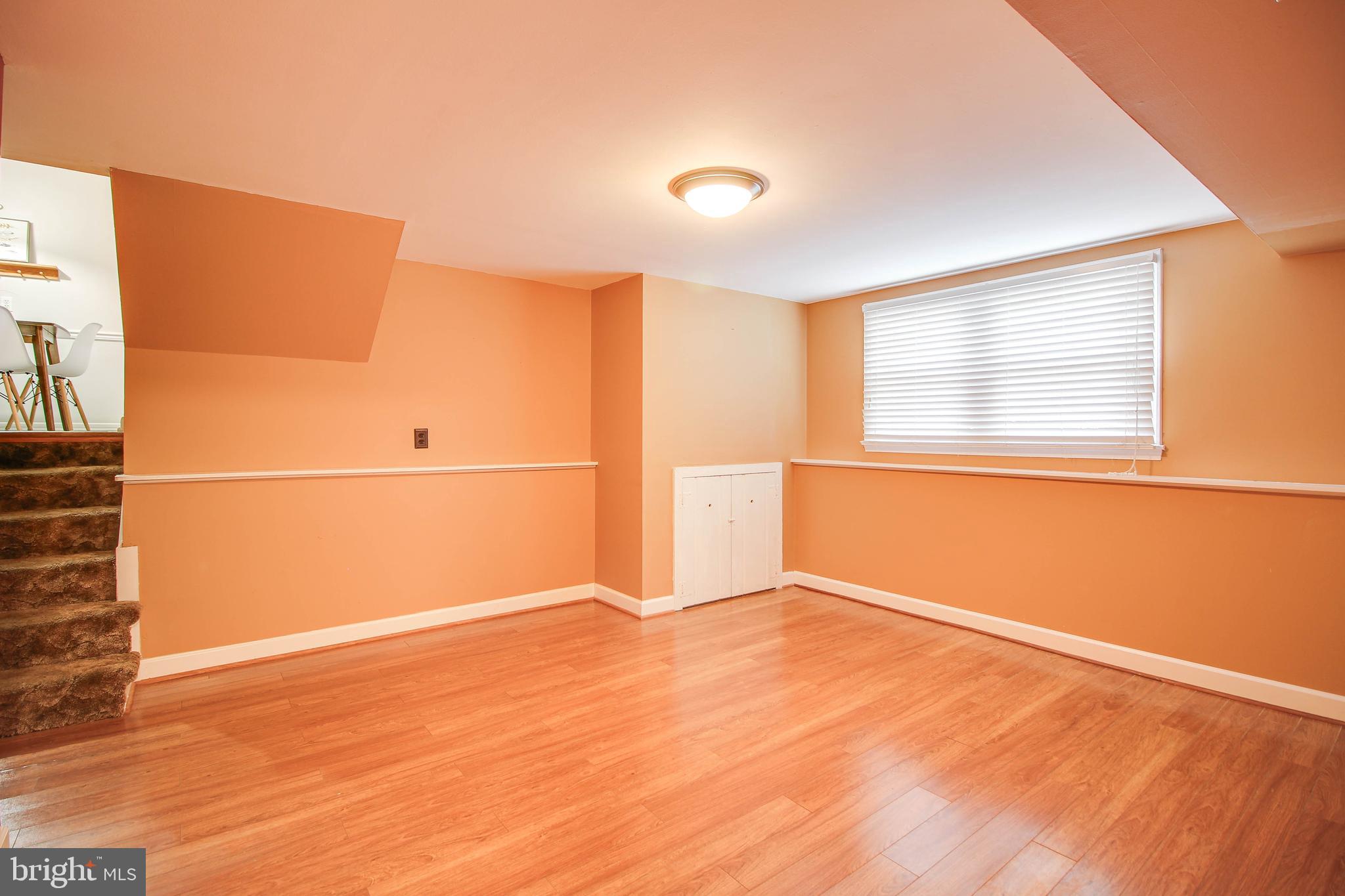 ROLLINGWOOD - Residential