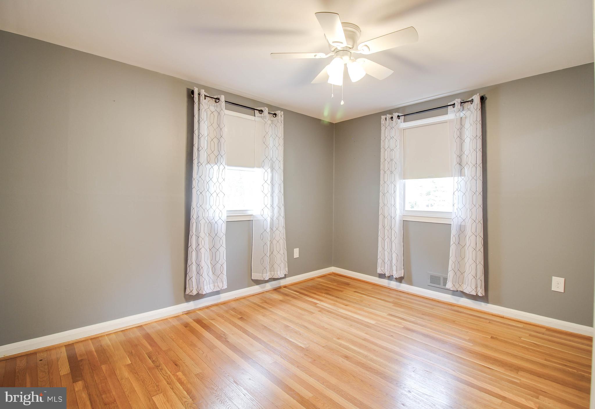 ROLLINGWOOD - Residential