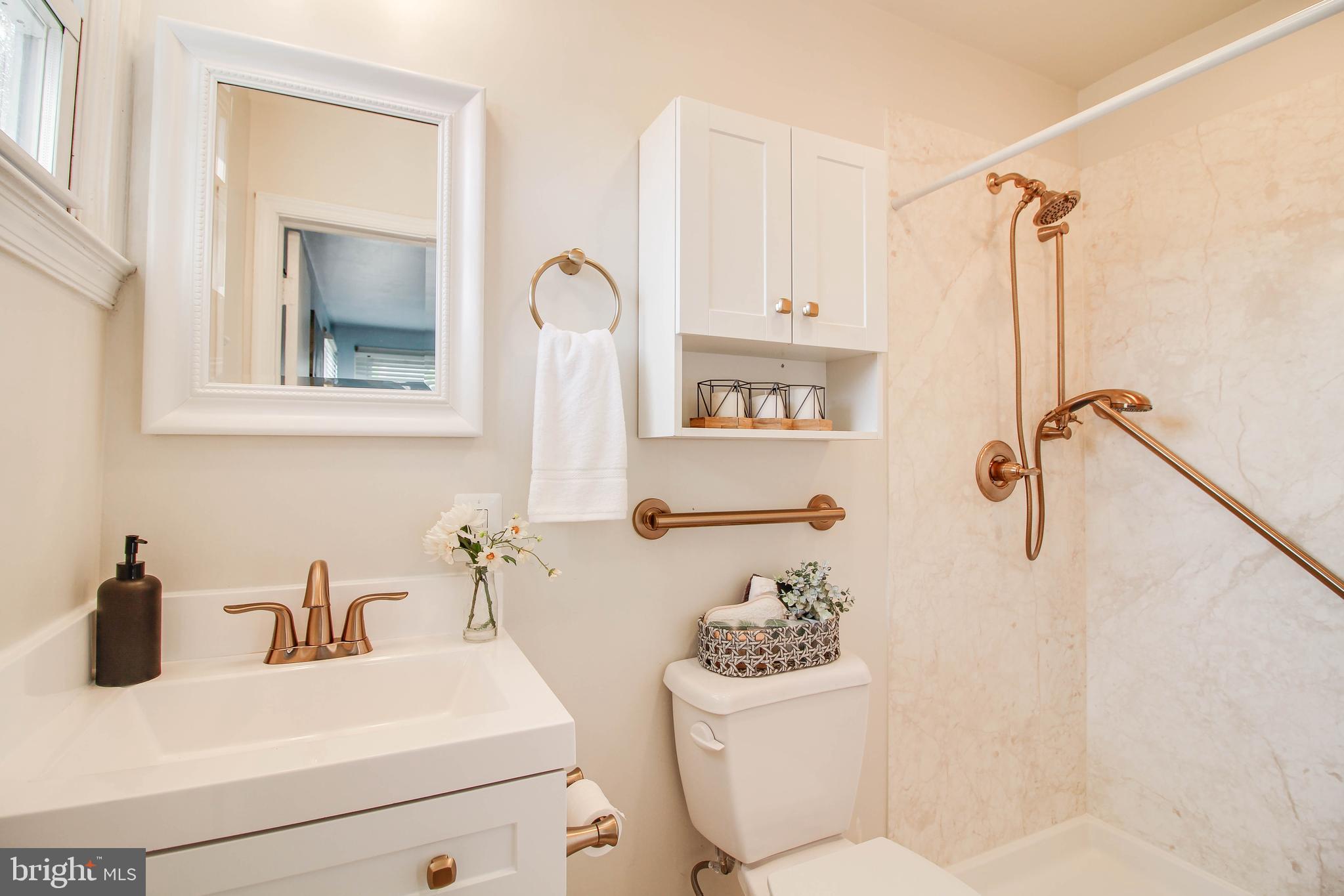 ROLLINGWOOD - Residential