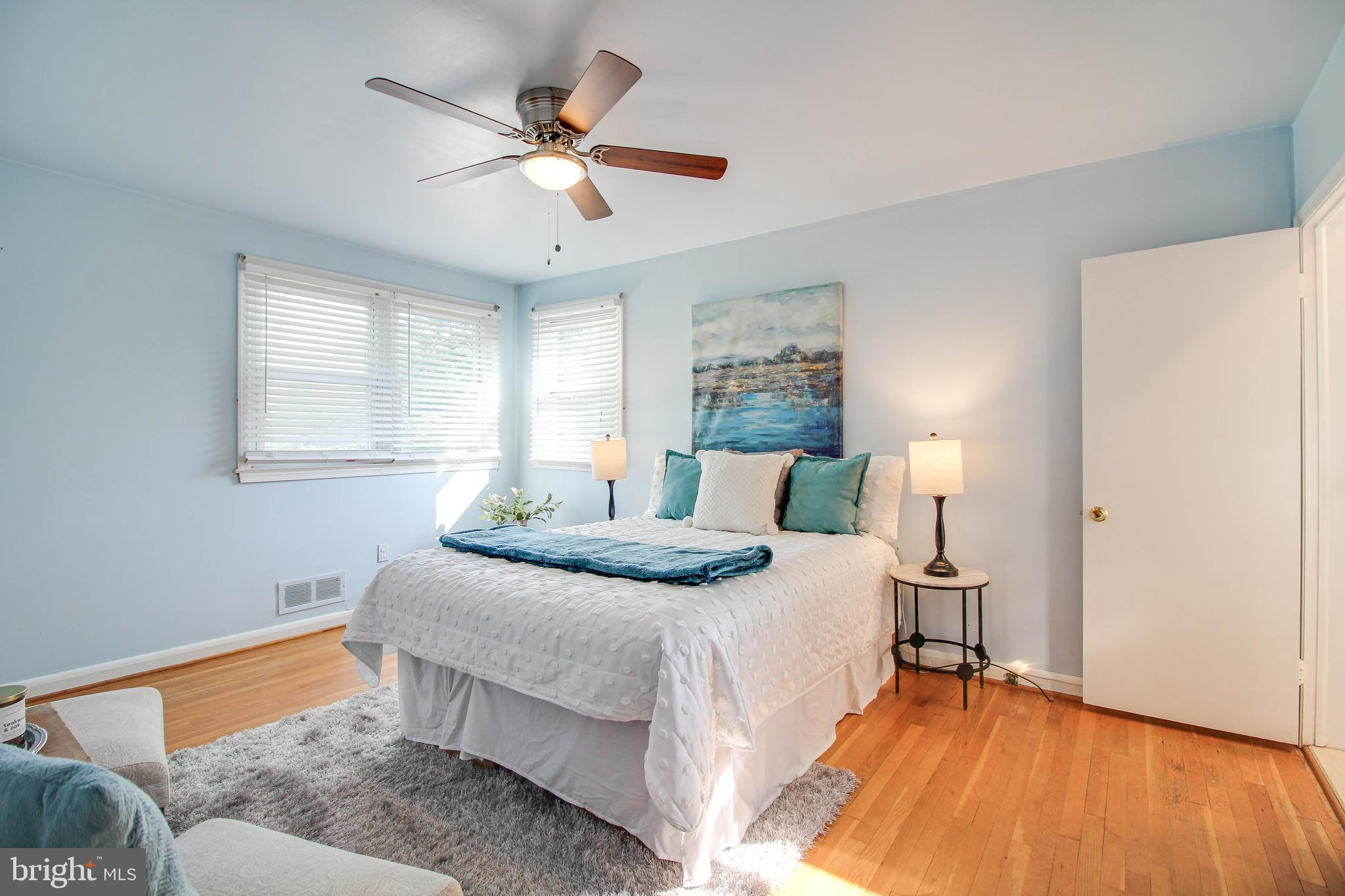 ROLLINGWOOD - Residential