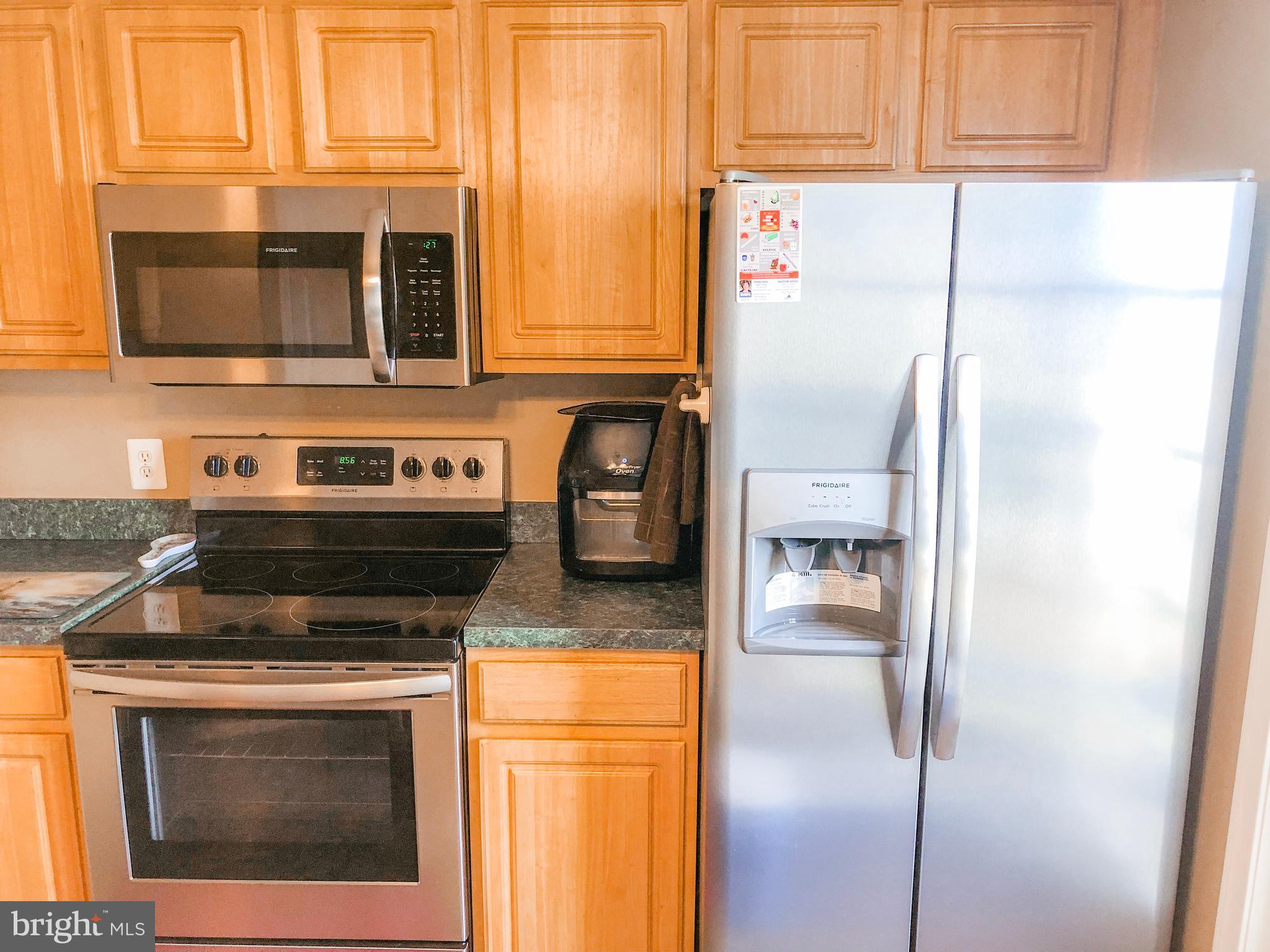 CHARLESTOWN COMMONS - Residential