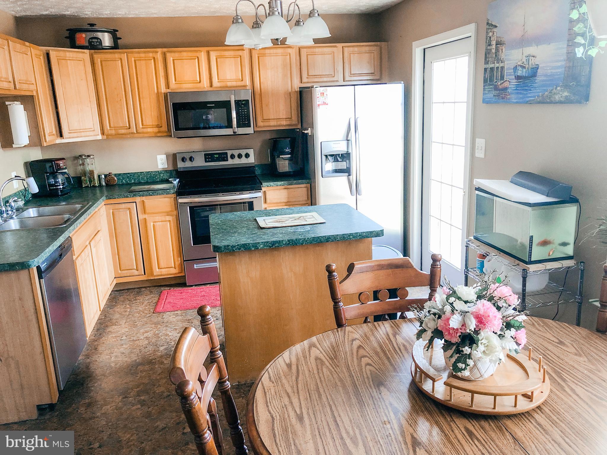 CHARLESTOWN COMMONS - Residential