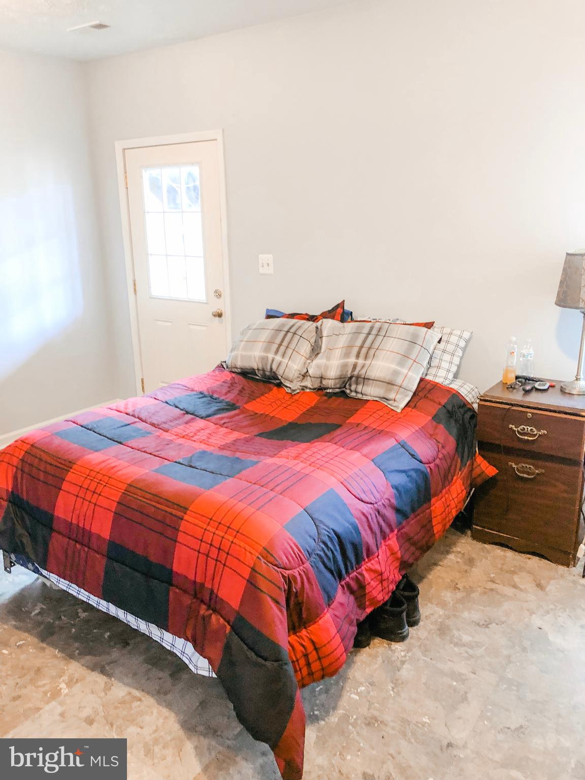 CHARLESTOWN COMMONS - Residential