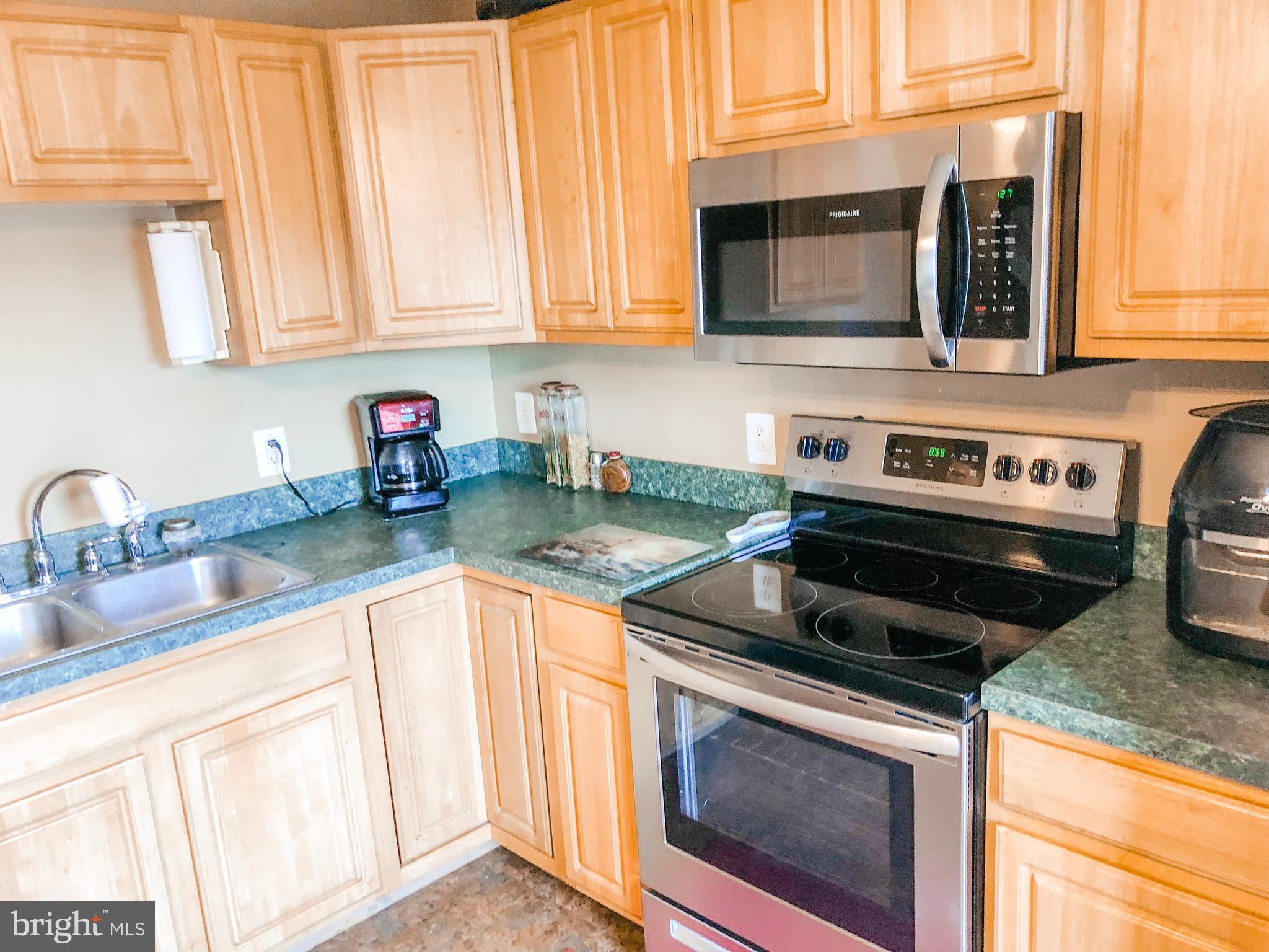 CHARLESTOWN COMMONS - Residential