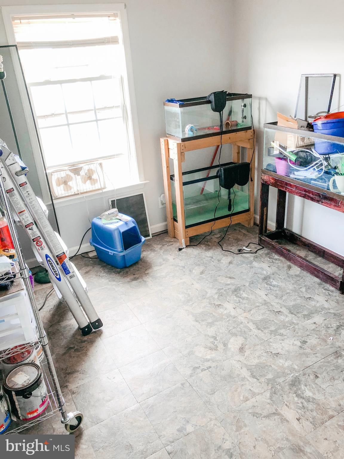 CHARLESTOWN COMMONS - Residential