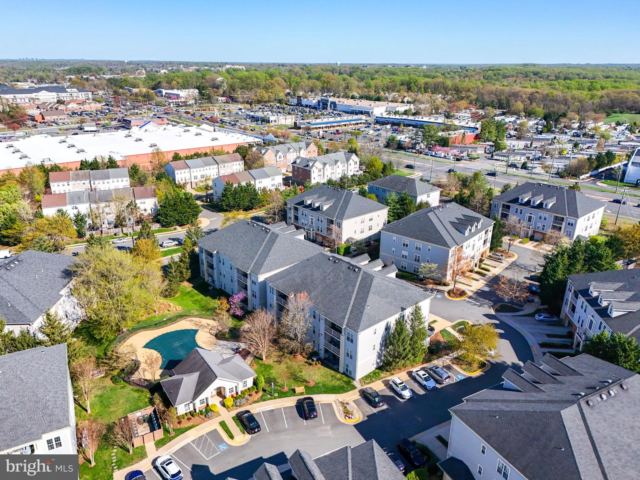 WESTBROOK COURT - Residential