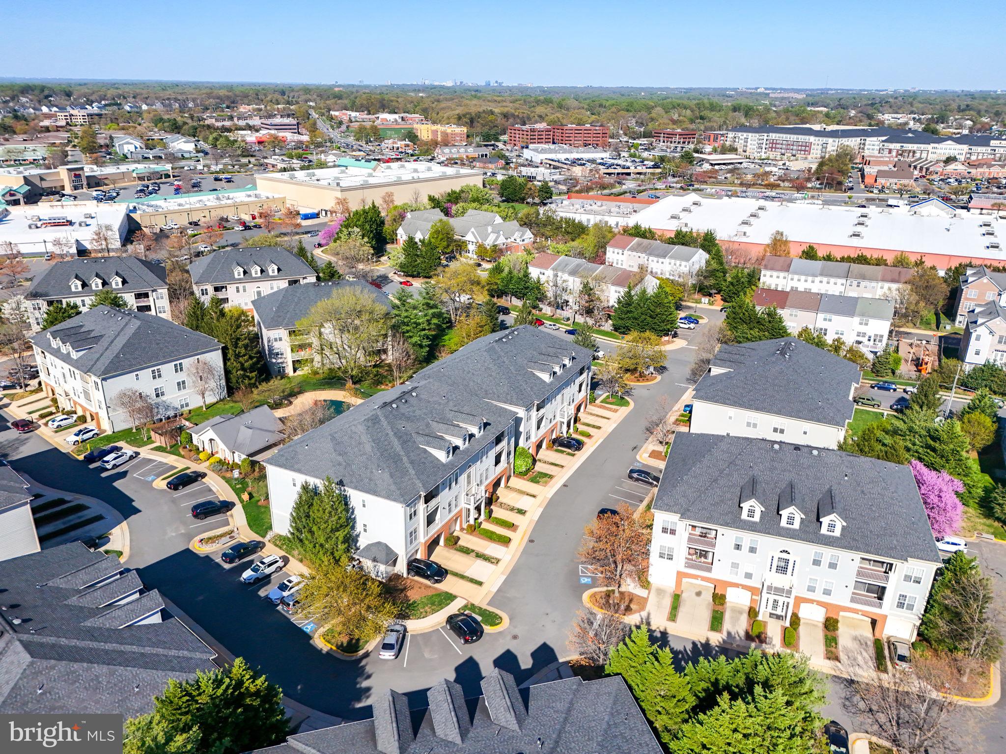 WESTBROOK COURT - Residential