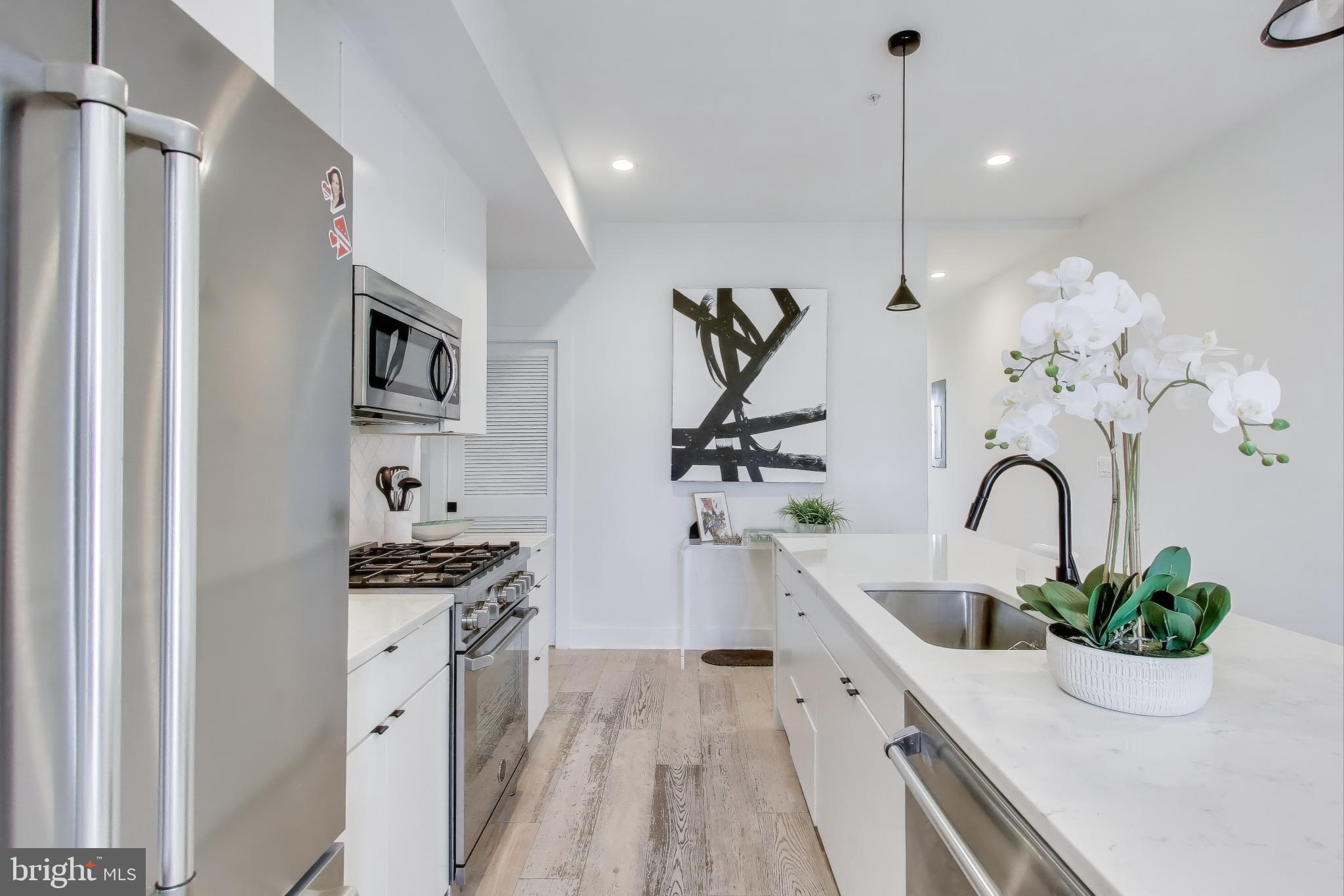 1011 18TH STREET NE 8